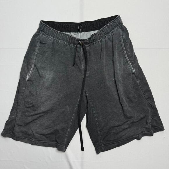 Vintage Nike Dri-Fit Black Short Size Medium - Picture 1 of 6